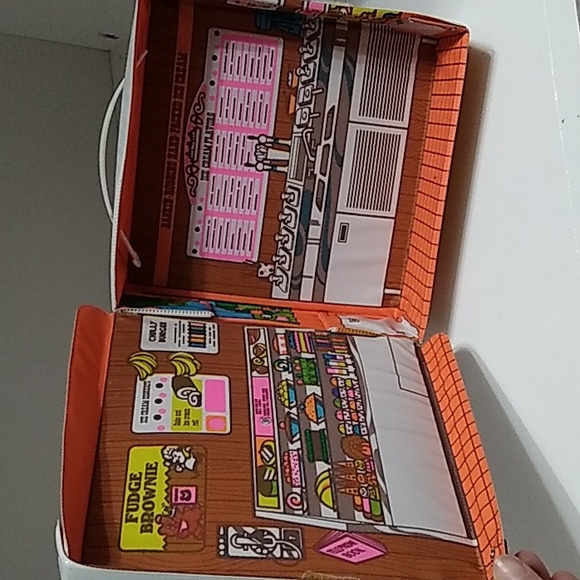 Vintage 1977 Mattel Baskin Robbins Ice Cream Store Playset - Picture 15 of 17